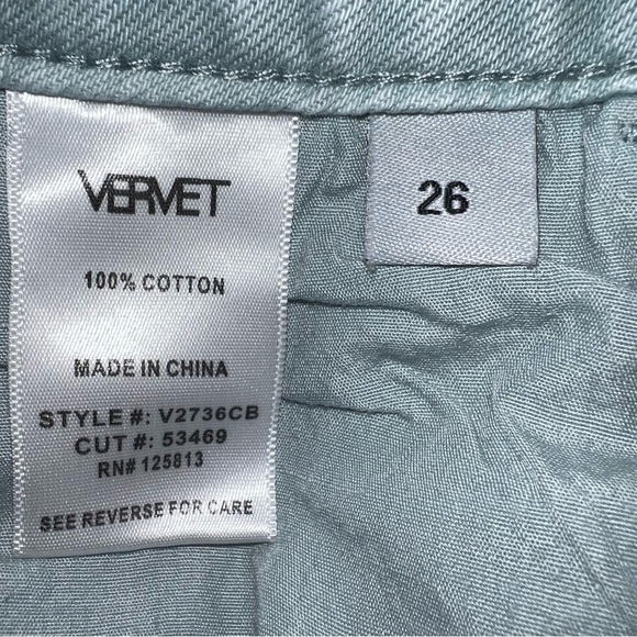 Cropped Distressed jeans size 26 - Picture 5 of 7